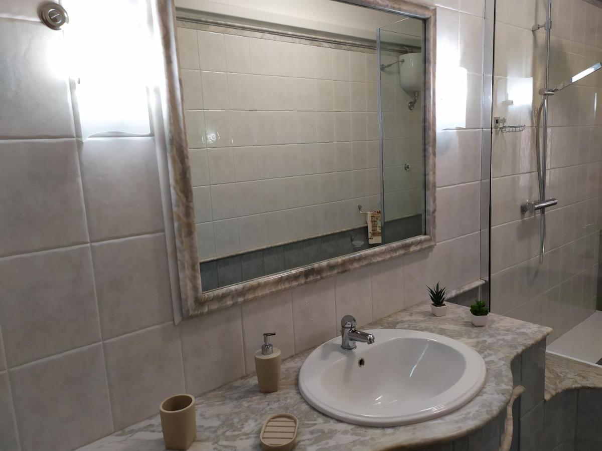 Abitazione Privata Nel Cuore Del Salento Muro Leccese Bagian luar foto